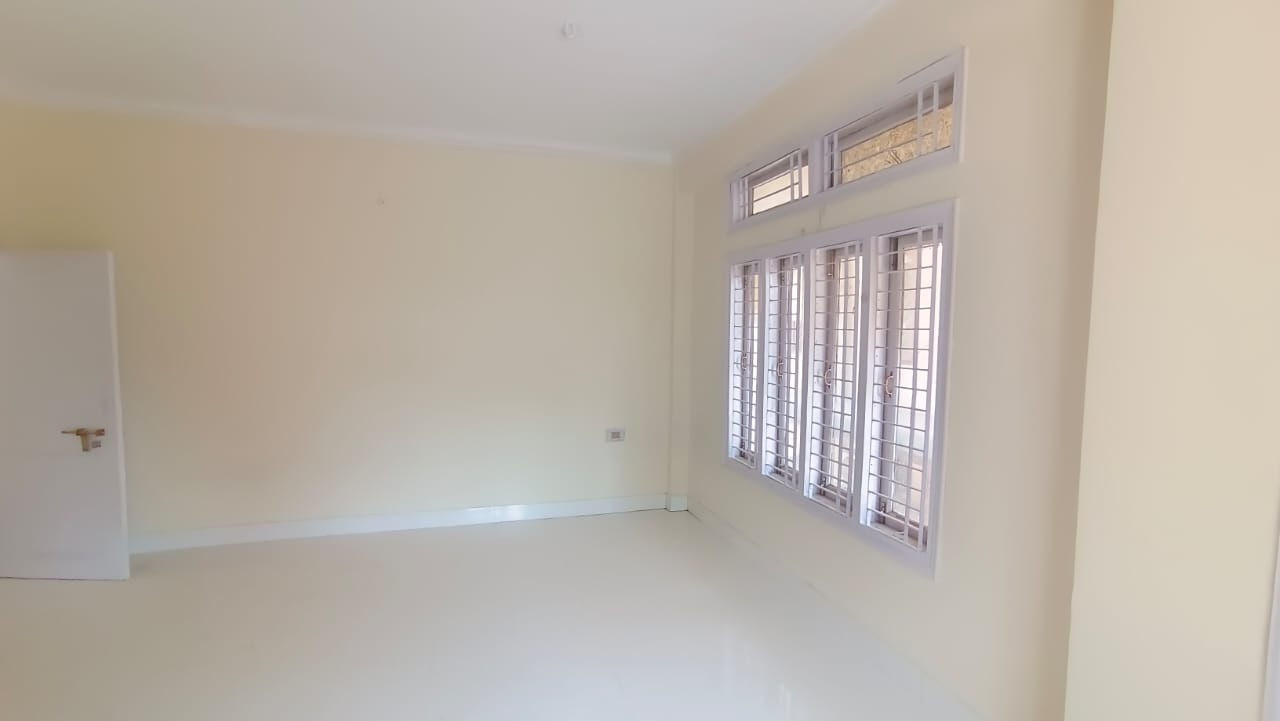 Unfurnished 2bhk in South Sarania, Manipuri Rajbari, Guwahati, Assam, India for Rent